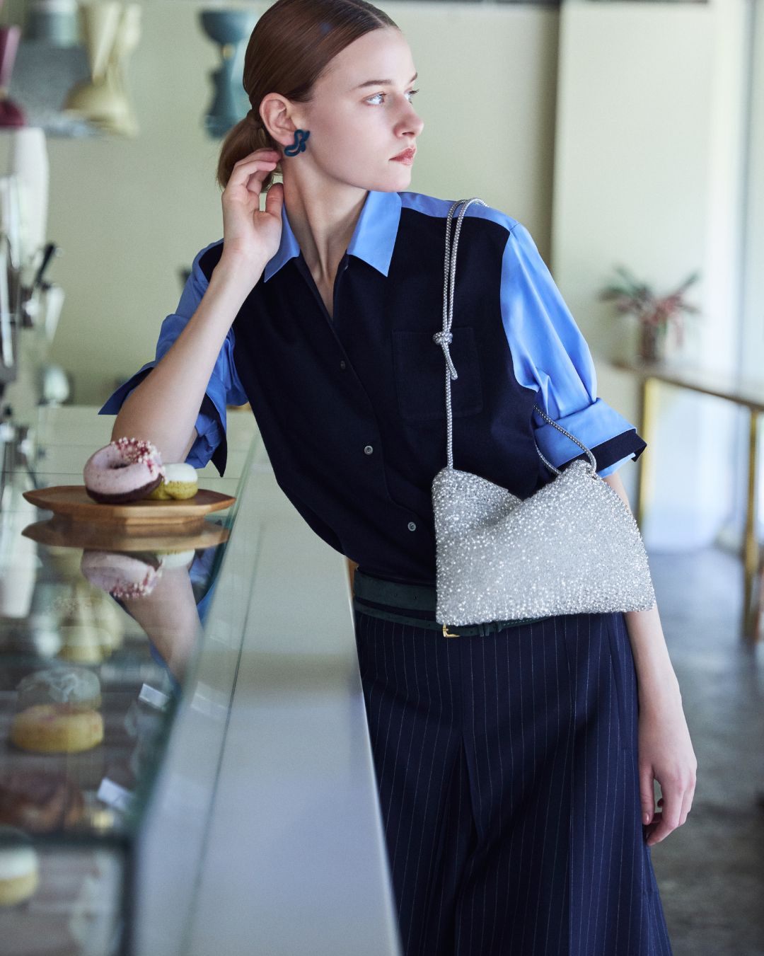 중간 사이즈 TWIST 트위스트